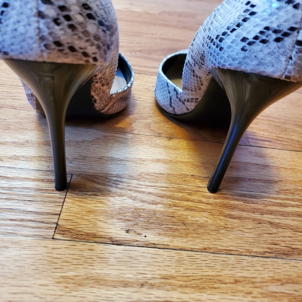 Steve Madden matching heels and clutch purse - Picture 3 of 6